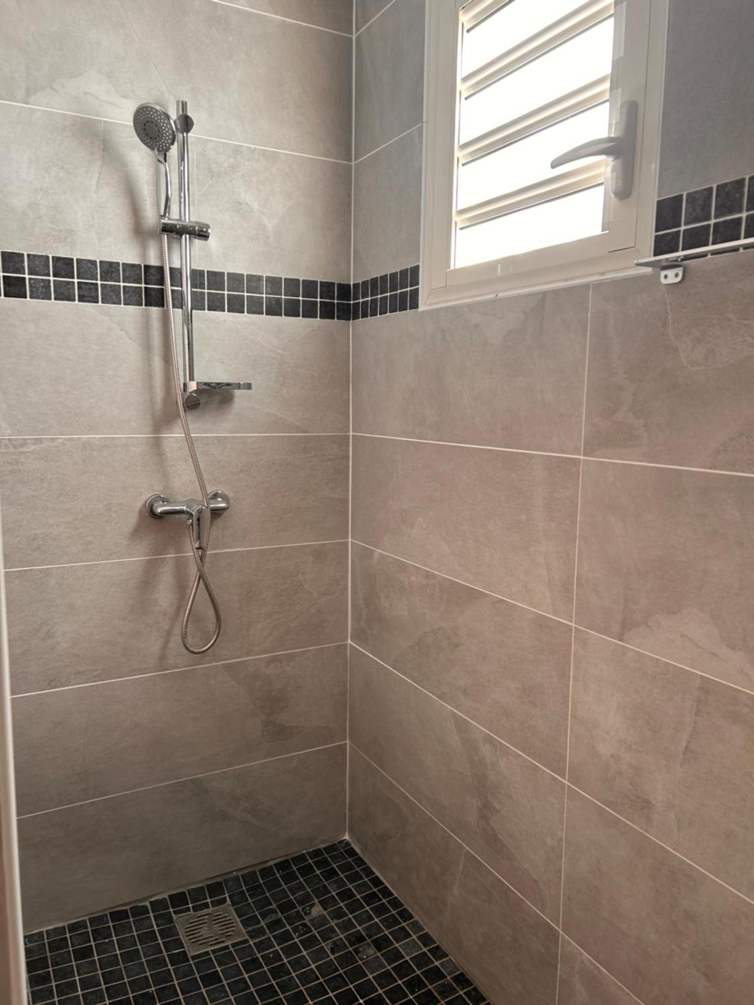 Logement Emeraude سانت روز المظهر الخارجي الصورة